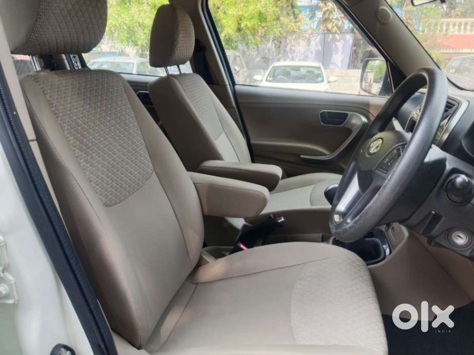 Mahindra Bolero Diz, 2021, Diesel