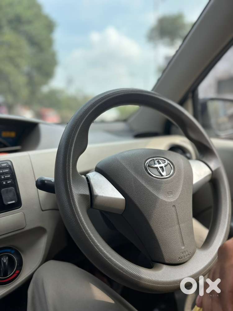 Toyota Etios Liva 2014 Petrol 29000 Km Driven