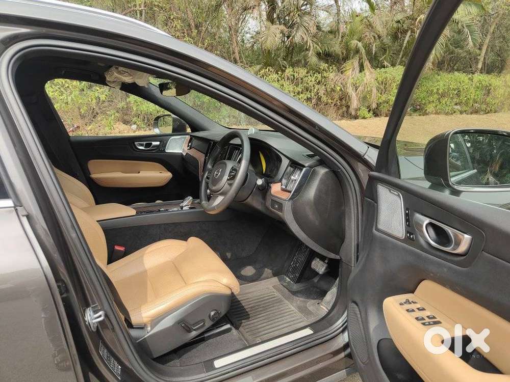 Volvo Xc60 2.0 B5 Ultimate, 2023, Petrol