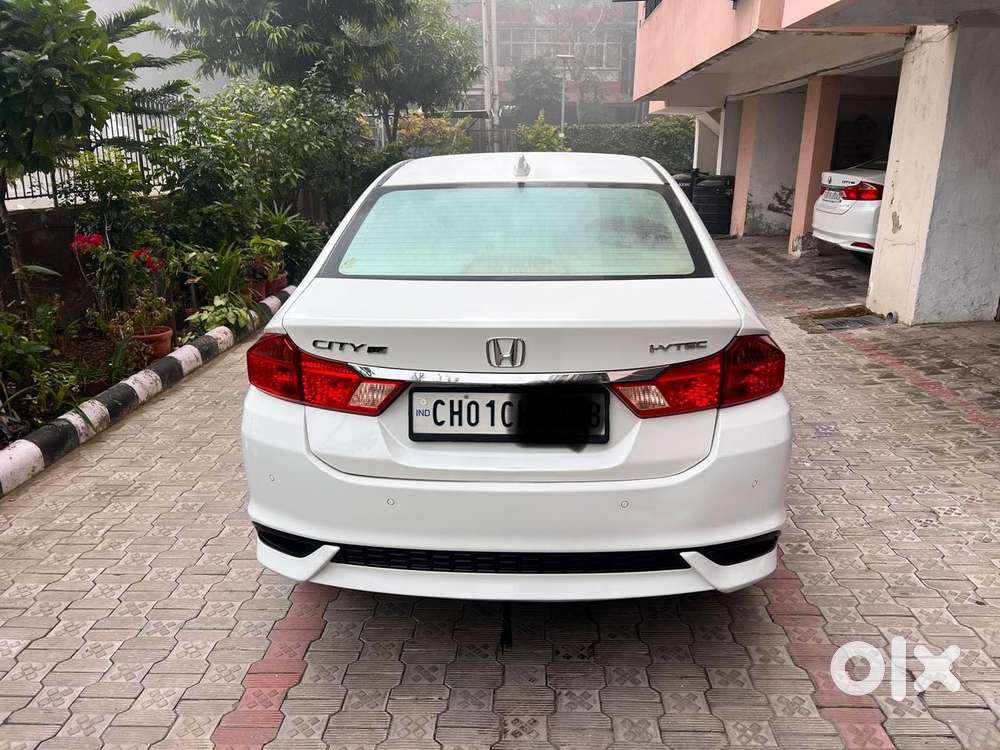 Honda City V Mt Exclusive, 2022, Petrol