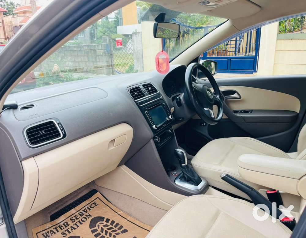 Volkswagen Vento Petrol Highline At, 2014, Petrol