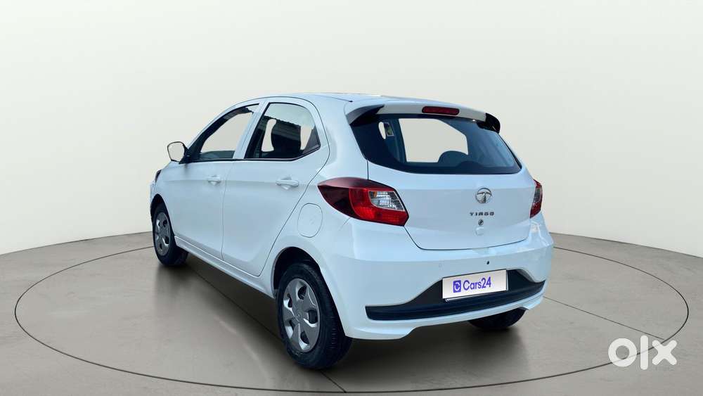 Tata Tiago 1.2 Revotron Xt Option, 2023, Petrol