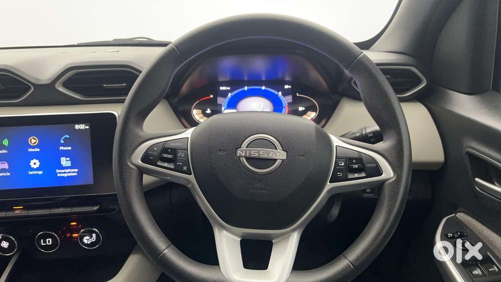 Nissan Magnite Xv Turbo, 2022, Petrol