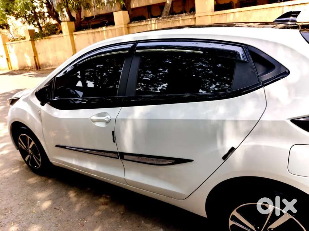 Tata Altroz Top Model Only 6month Use Car