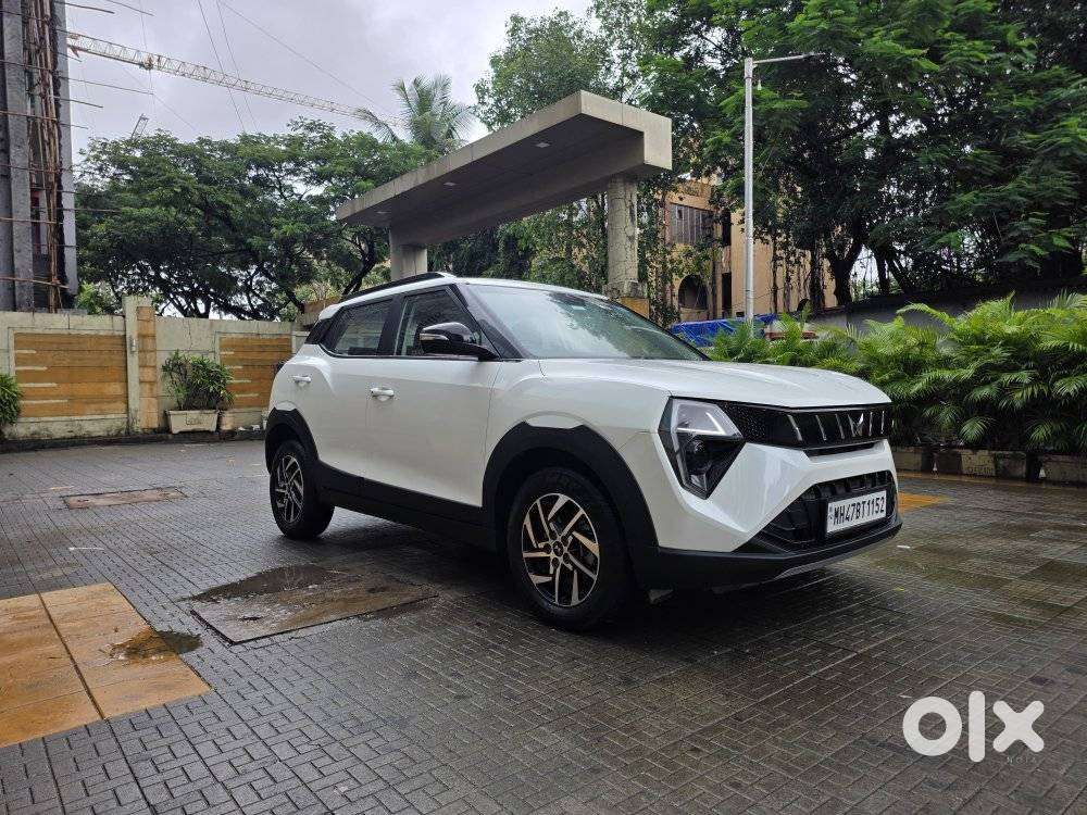 Mahindra Xuv 3xo Ax5 Pm At, 2024, Petrol