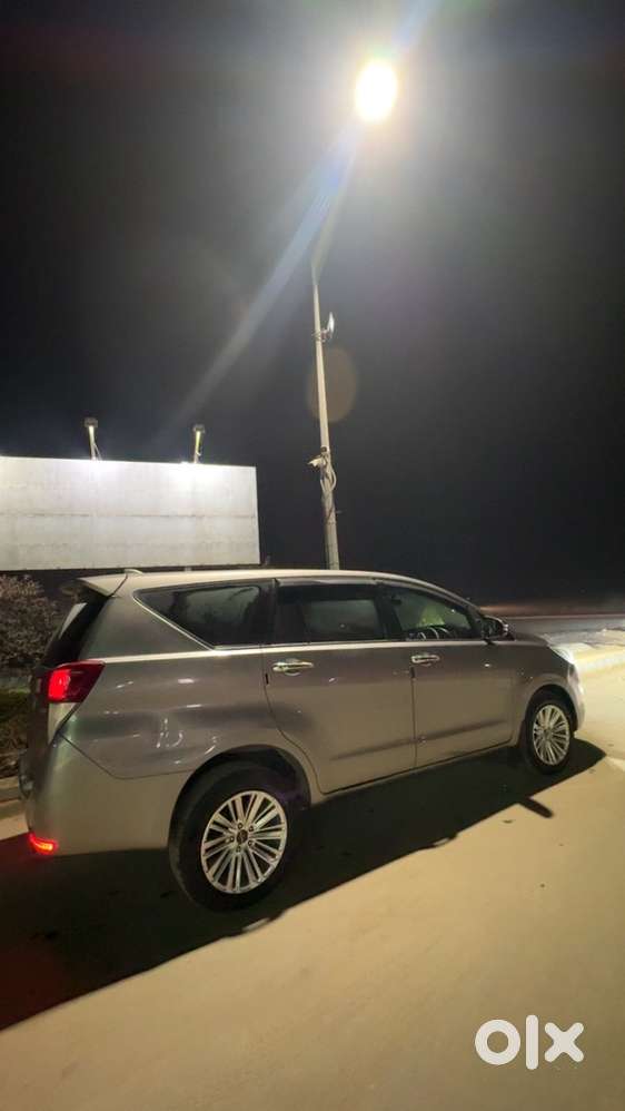 Toyota Innova Crysta Diesel 2018 Year