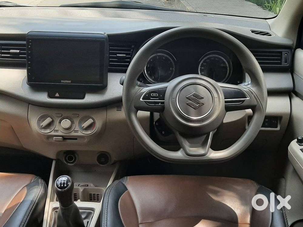 Maruti Suzuki Ertiga 2022-2023 Vxi Cng, 2022