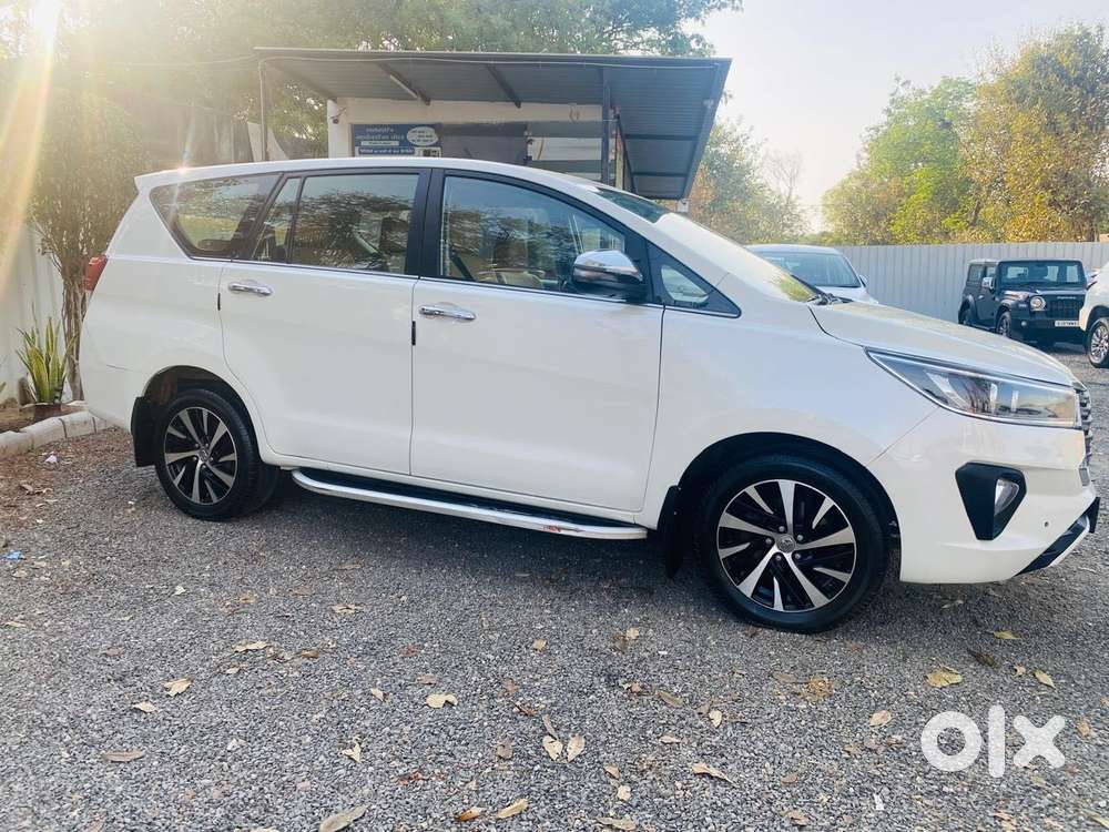 Toyota Innova Crysta 2.8z Automatic, 2021, Diesel