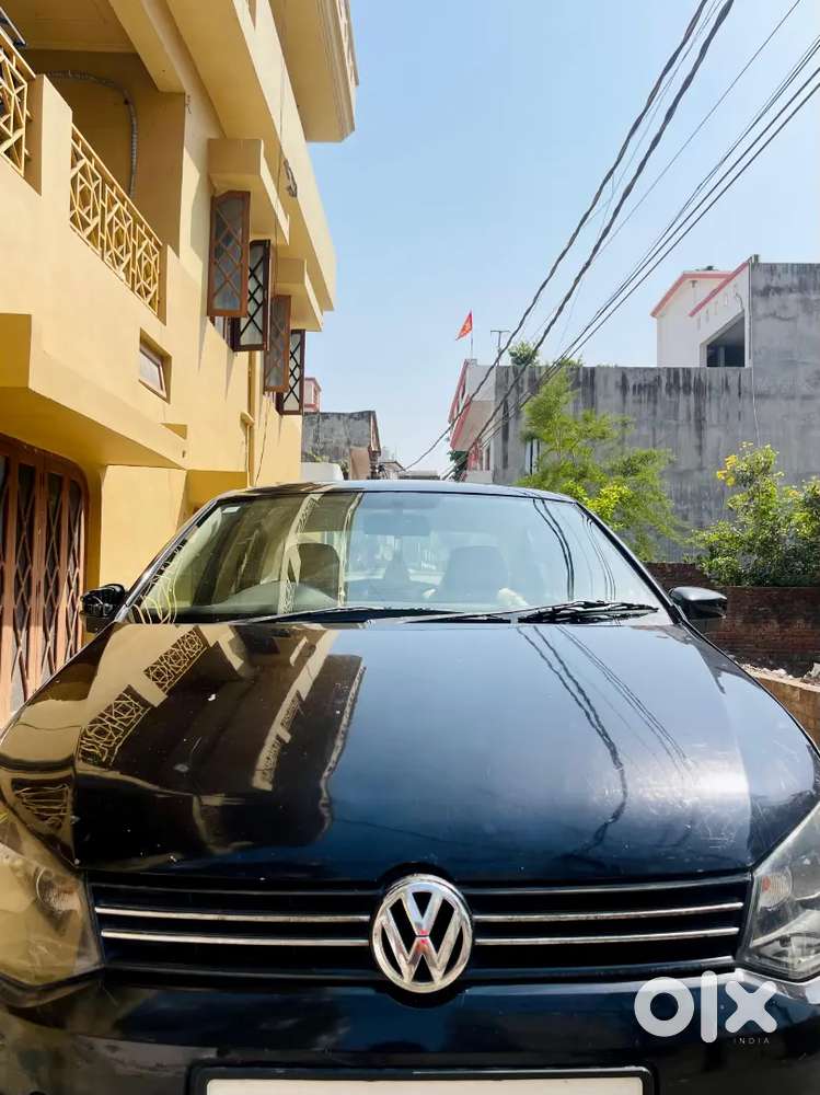 Volkswagen Vento 1.6 Tdi Highline 2012 Diesel Well Maintained