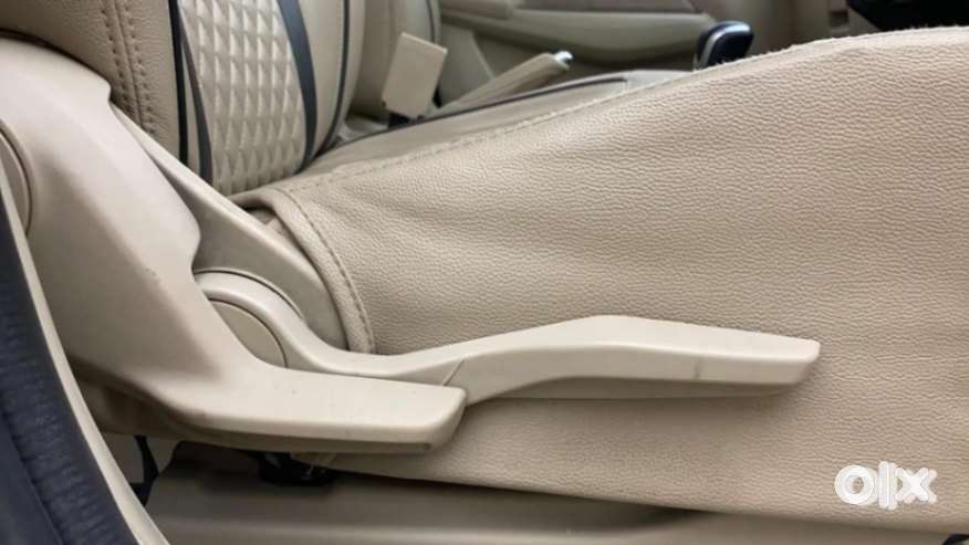 Maruti Suzuki Dzire 1.2 Zxi, 2023, Petrol