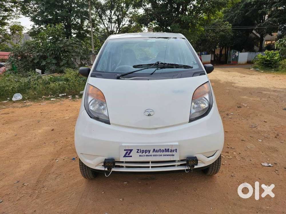 Tata Nano Xe, 2016, Petrol
