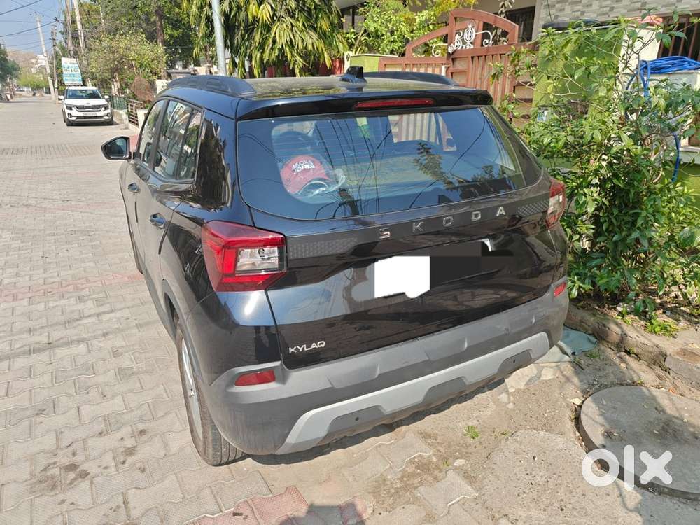 Skoda Kylaq 2025 Petrol Well Maintained