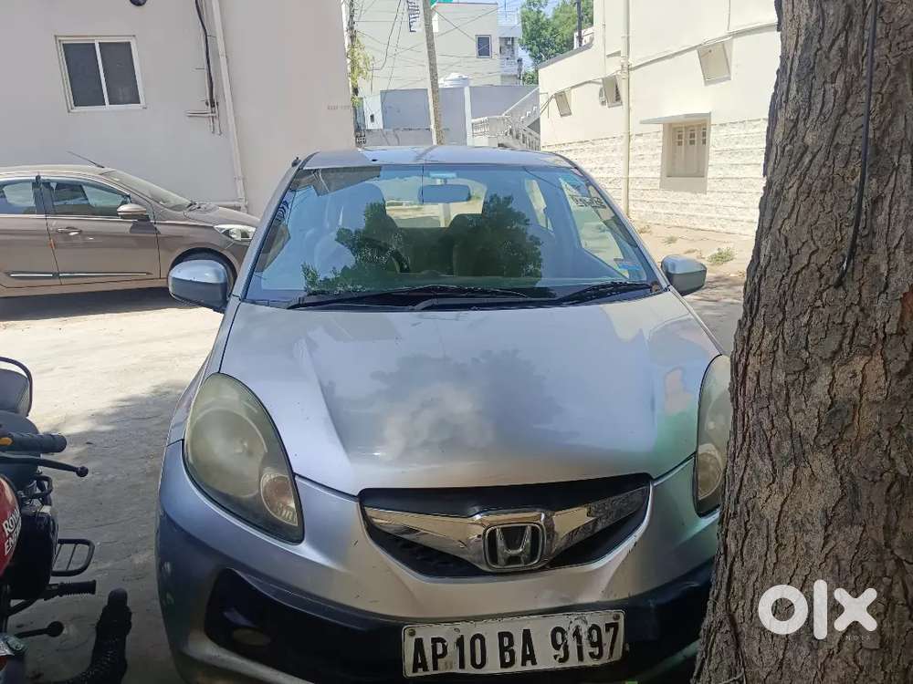 Honda Brio 2012