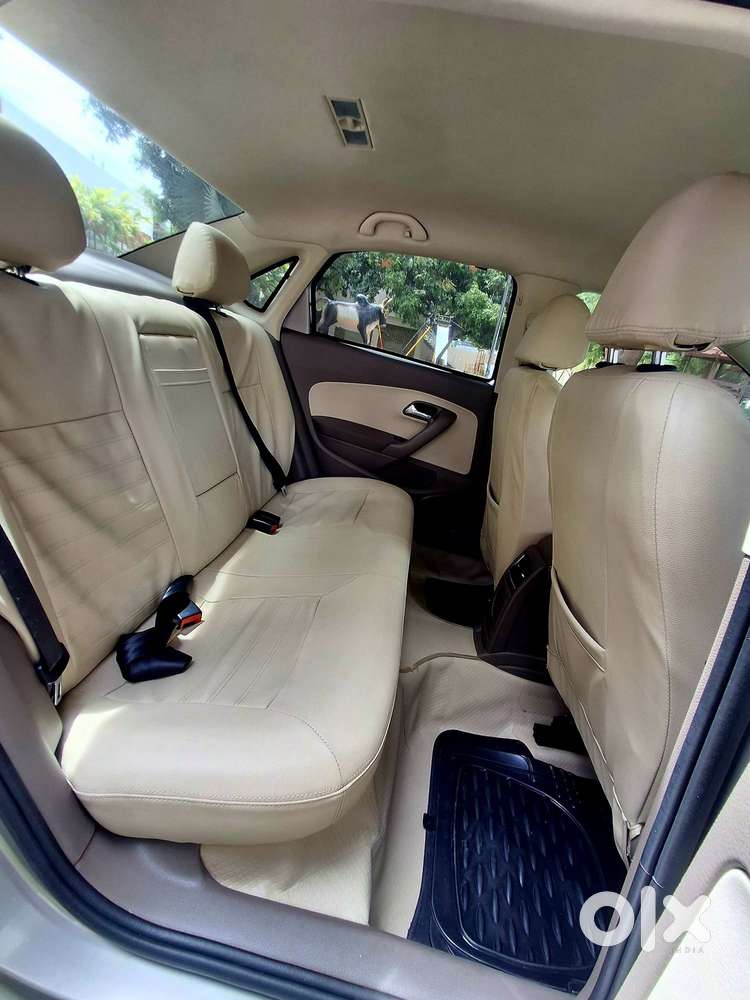 Skoda Rapid 1.5 Tdi Ambition Plus, 2015, Diesel