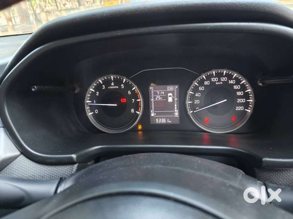 Maruti Suzuki Brezza 1.5 Vxi Cng, 2023, Cng & Hybrids