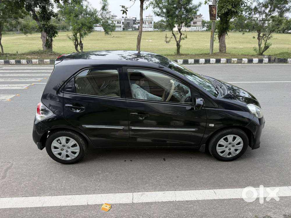 Honda Brio S (o) Mt, 2013, Petrol