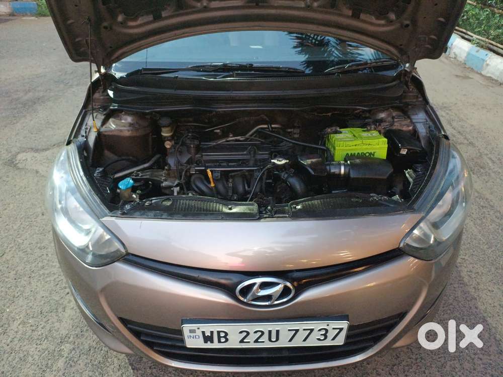 Hyundai I20 Petrol Cvt Magna Executive, 2013, Petrol