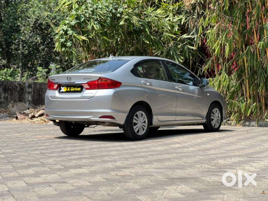 Honda City 2015-2017 I Vtec E, 2015, Petrol