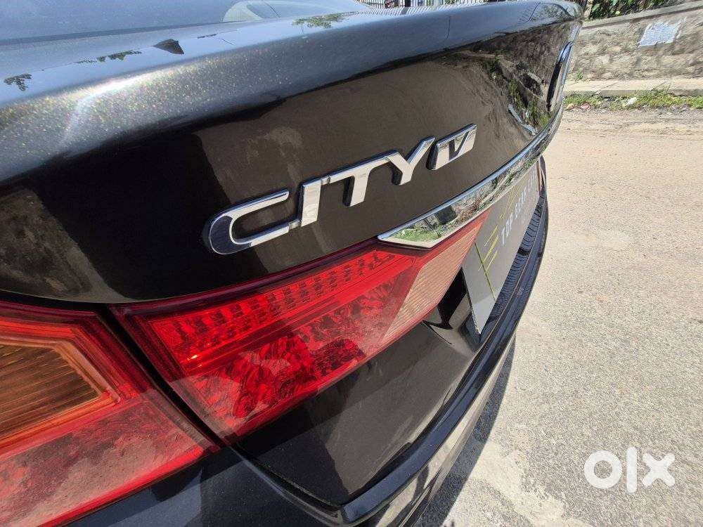 Honda City I-vtec V, 2017, Petrol