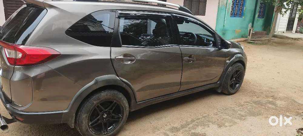Honda Br-v 2017 Diesel Well Maintained