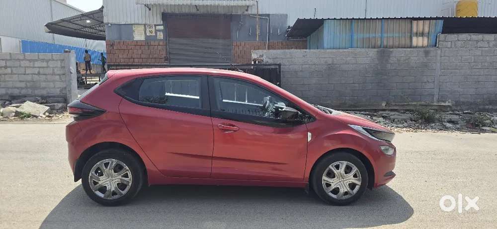 Tata Altroz 2020 Petrol 41600 Km Driven