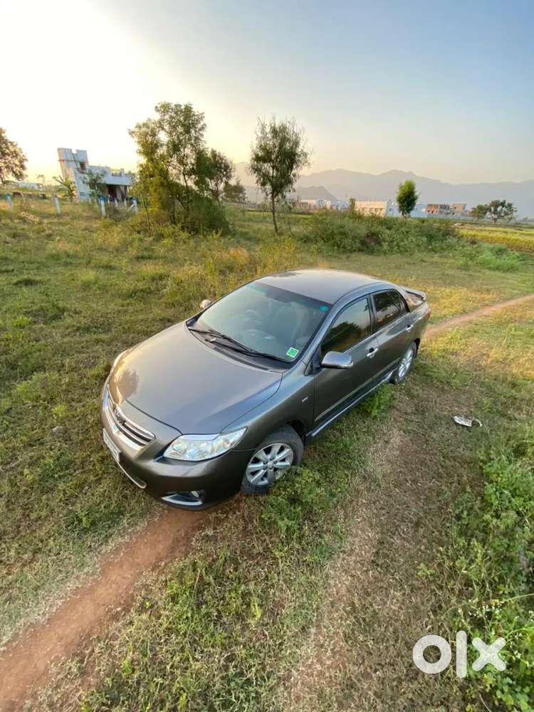 Toyota Corolla Altis 2009 Petrol Well Maintained