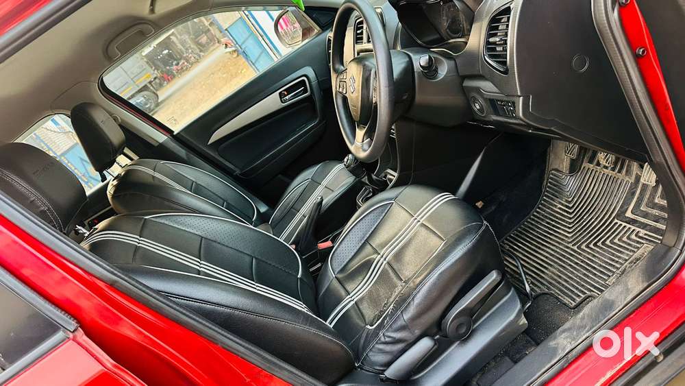 Maruti Suzuki Brezza Zdi+ Dual Tone, 2018, Diesel