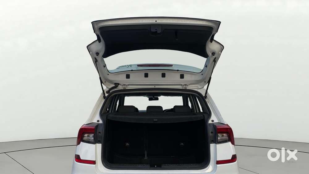 Skoda Kushaq 1.0 Ambition Classic Tsi At, 2023, Petrol