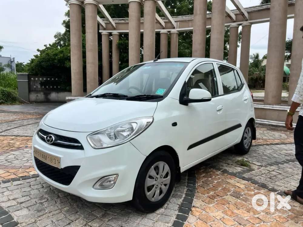 Hyundai I10 2012 Petrol 70000 Km Driven