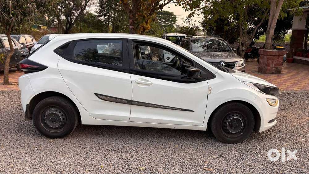Tata Altroz 1.5 Xe Diesel, 2021, Diesel