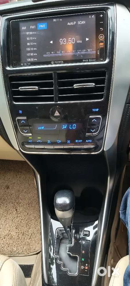 Toyota Yaris Ativ 2018