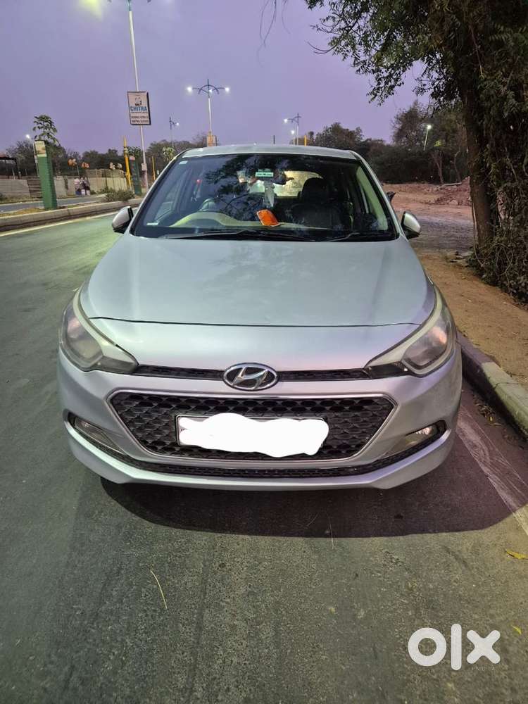 Hyundai Elite I20 2016 Petrol Well Maintained, With 2 Original Keys
