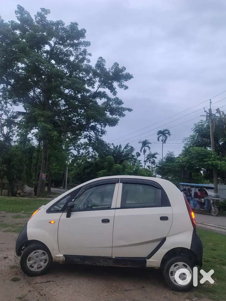 Tata Nano Cx Petrol 2011