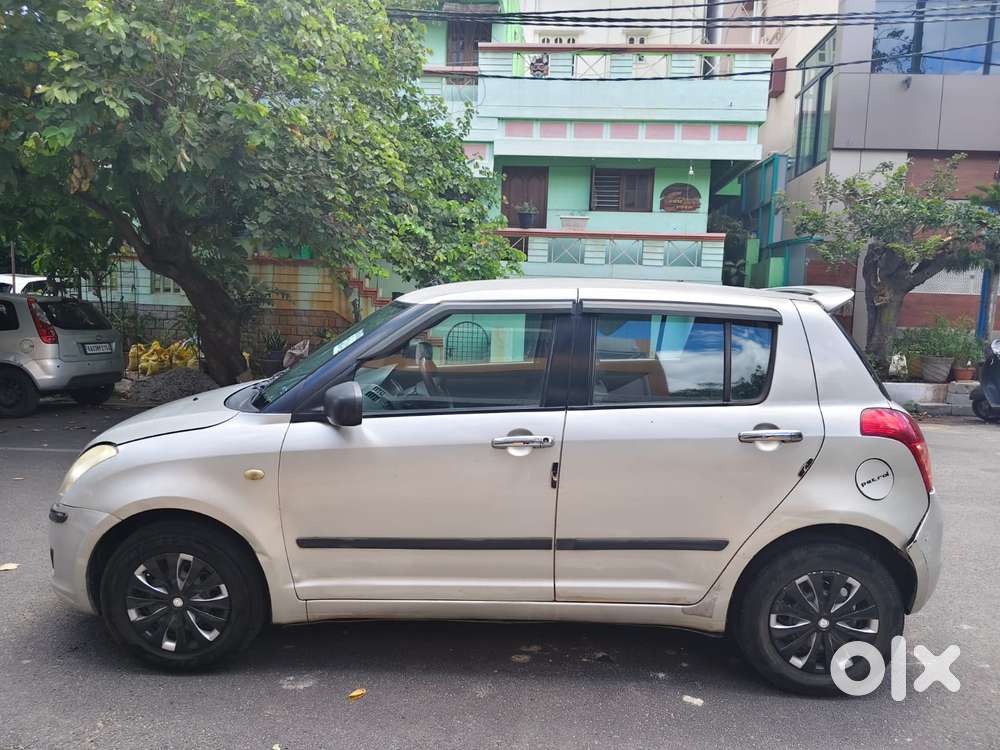 Maruti Suzuki Swift 1.3 Vxi, 2009, Petrol