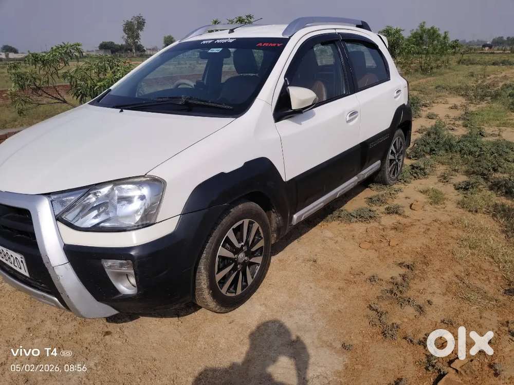 Toyota Etios Cross