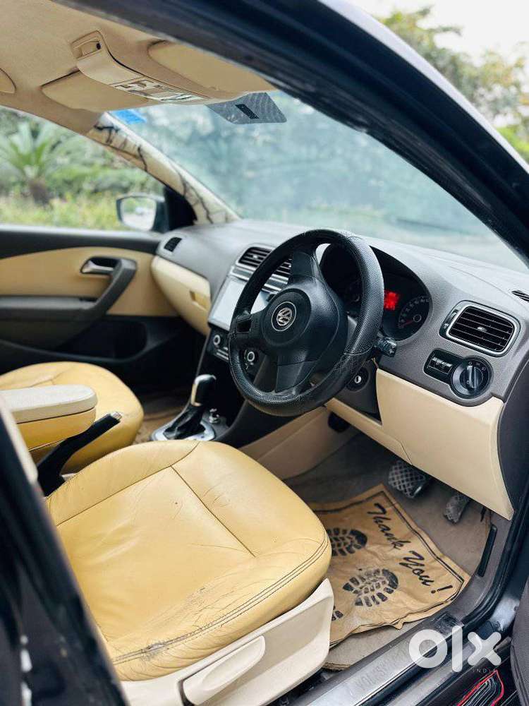 Volkswagen Vento 1.2 Highline Plus At 16 Alloy, 2011, Petrol