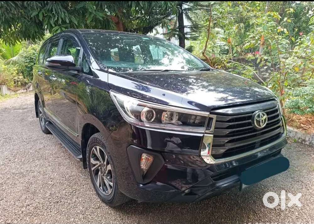 Toyota Innova Crysta 2022