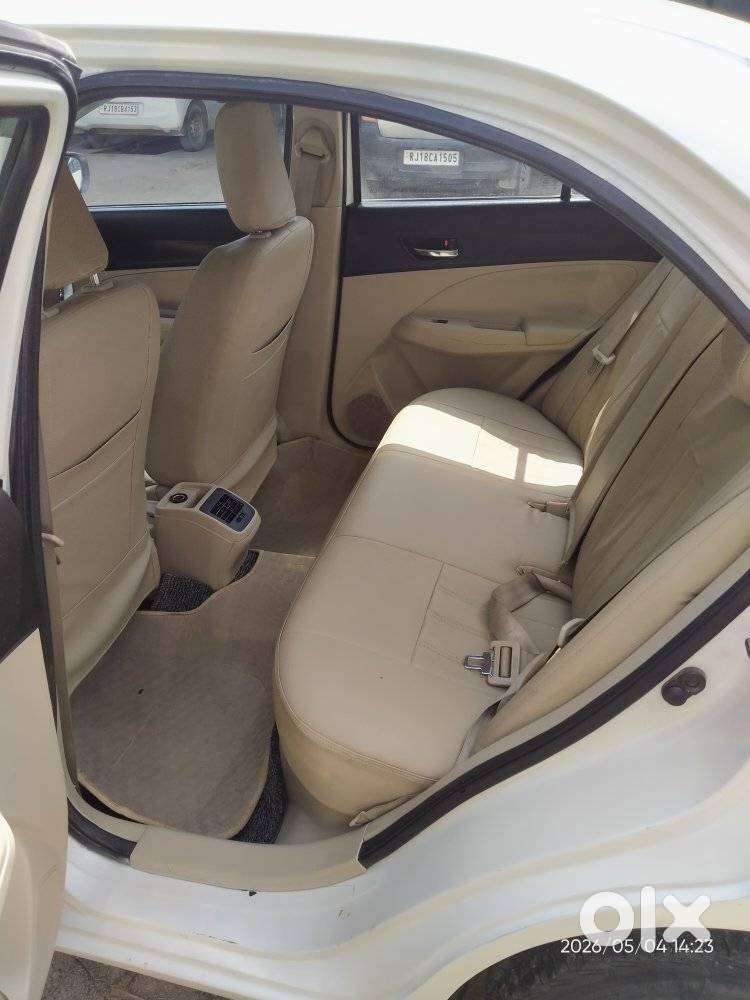 Maruti Suzuki Dzire 2017-2020 1.2 Vxi Amt, 2018, Petrol