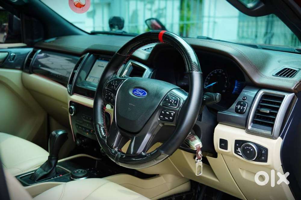 Ford Endeavour 3.2 Titanium 4x4 At, 2016, Diesel