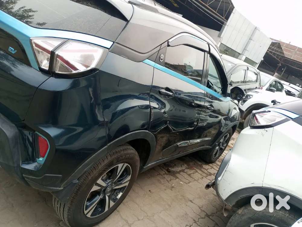Tata Nexon Ev Max 2023 Plus Lux