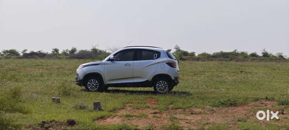 Mahindra Kuv 100 2016 Petrol 64000 Km Driven