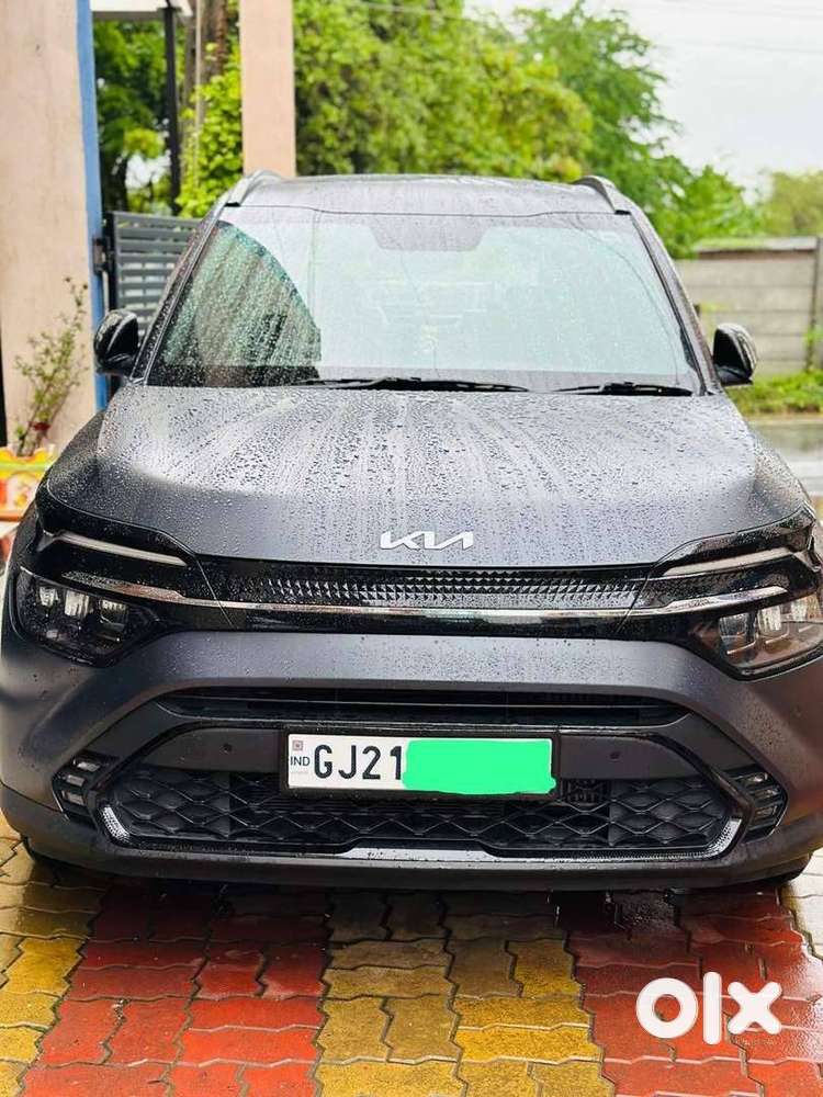 Kia Carens X-line November 2023 Model