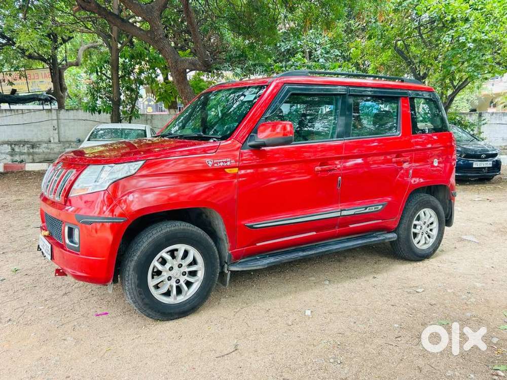 Mahindra Tuv 300 T10, 2017, Diesel