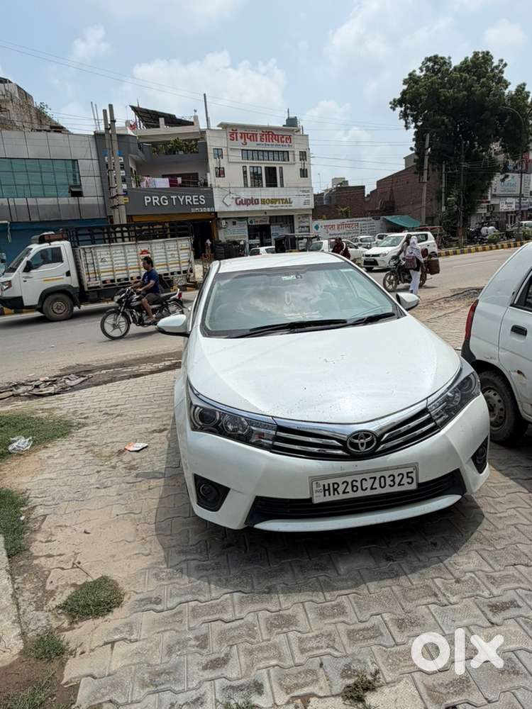 Toyota Corolla Altis 2016