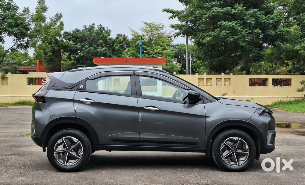 Tata Nexon Creative Plus 1.5 Revotorq Diesel 6 Amt Dt, 2023, Diesel