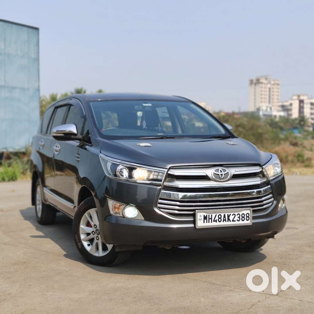 Toyota Innova Crysta 2016 Diesel Well Maintained