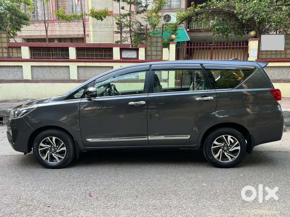 Toyota Innova Crysta 2.4 G Mt, 2021, Diesel