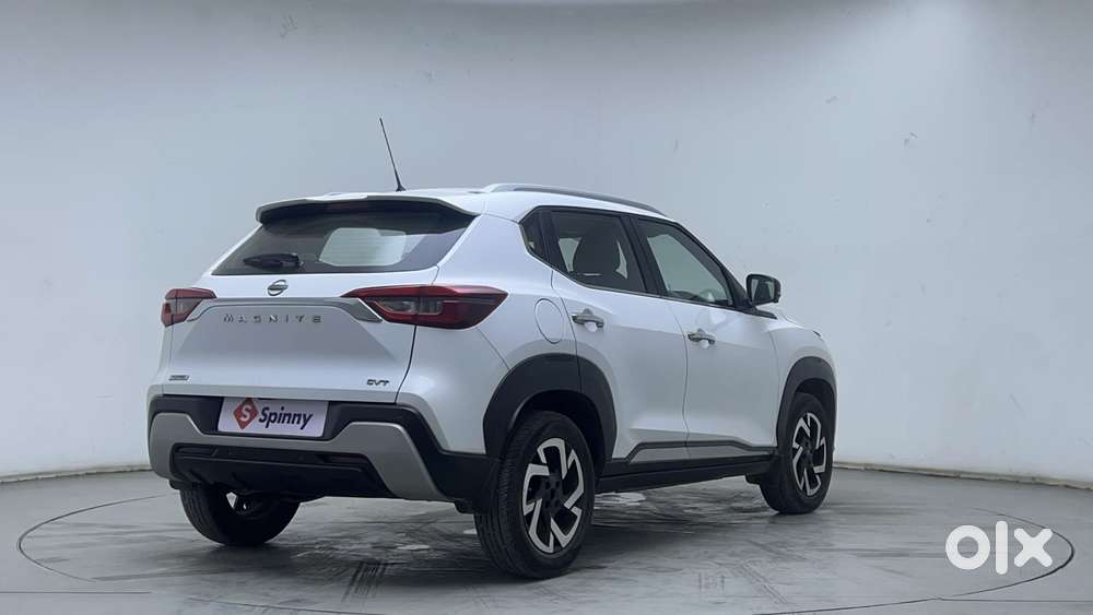 Nissan Magnite 1.0 Xv Premium Turbo Cvt, 2021, Petrol