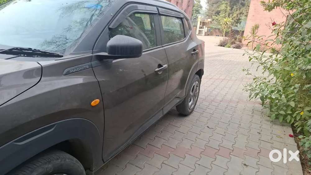 Nissan Magnite 2023 Petrol 16000 Km Driven