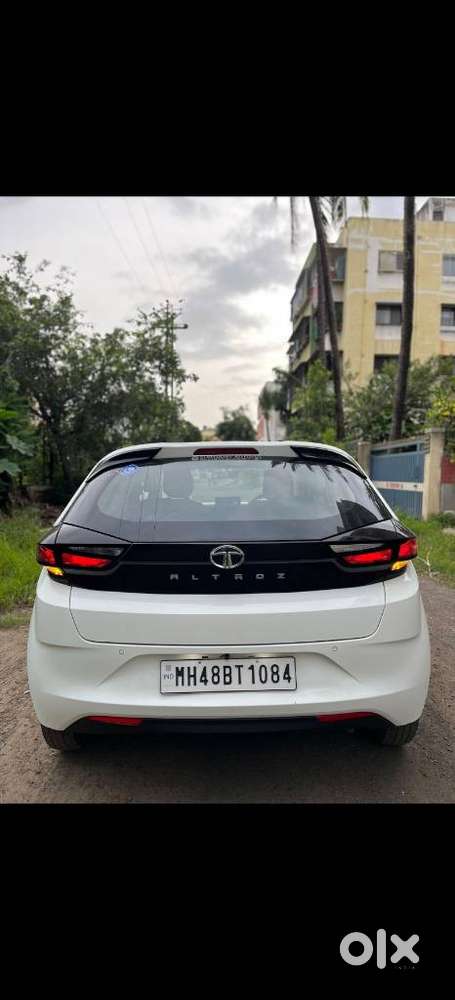 Tata Altroz, 2020, Petrol